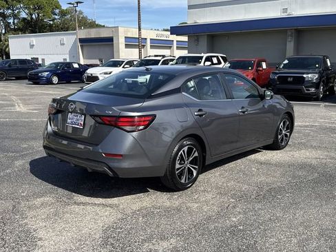 Used 2023 Nissan Sentra SV image 5