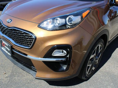 Used 2021 Kia Sportage EX image 10