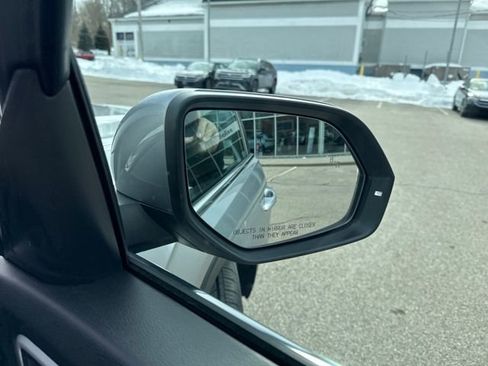 Certified 2022 Volkswagen Atlas Cross Sport SEL image 37