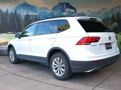Used 2020 Volkswagen Tiguan S image 4