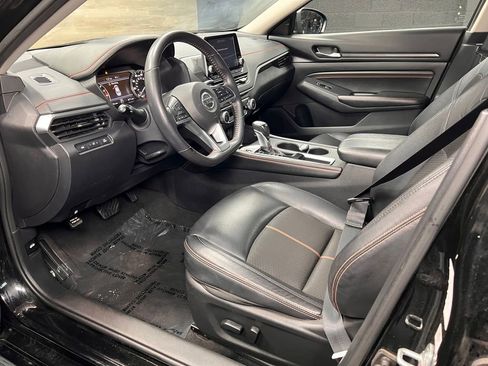 Used 2022 Nissan Altima 2.5 SR FWD image 3