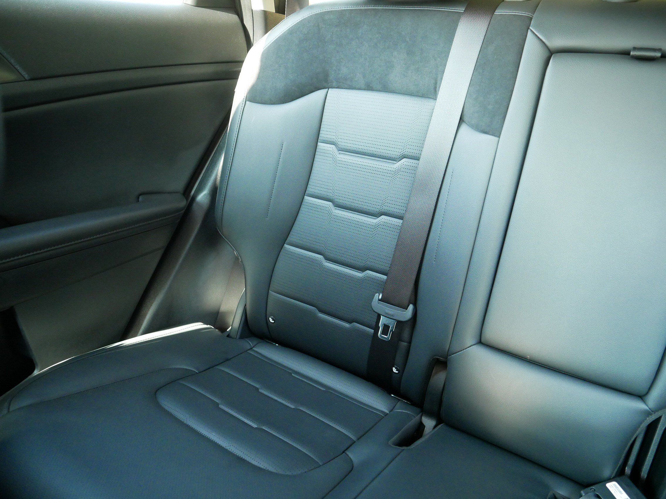 Certified 2026 Kia Sportage SX AWD/4WD image 12