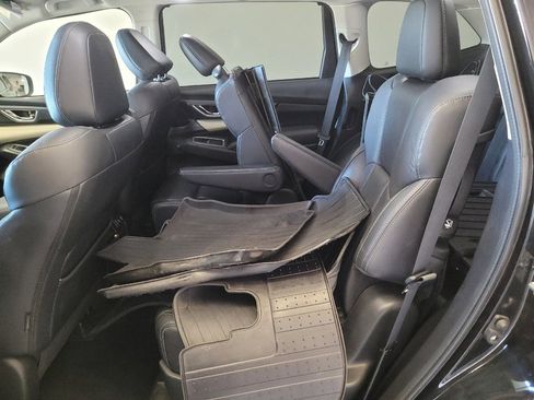 Used 2019 Subaru Ascent Limited w/ Popular Package #2A image 18