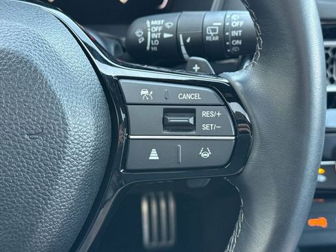 Certified 2025 Honda Civic Sport image 28