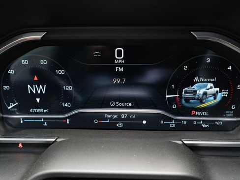 Used 2024 GMC Sierra 2500 AT4 w/ AT4 Premium Plus Package image 29