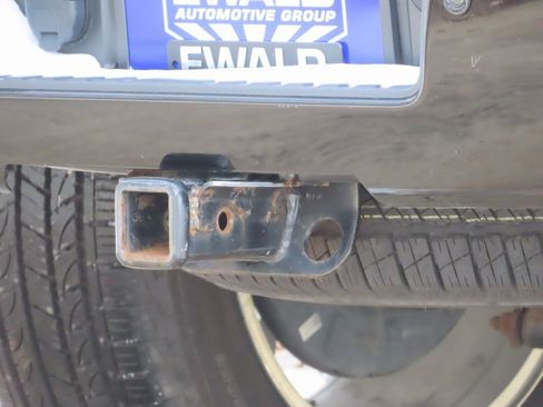 Used 2018 Chevrolet Silverado 1500 High Country image 18