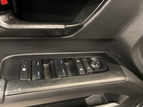 Used 2024 Toyota Tacoma SR5 image 29