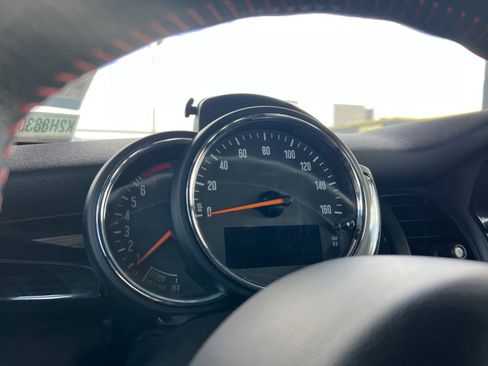 Used 2019 MINI Cooper S image 19