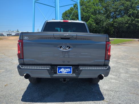 New 2026 Ford F150 XLT w/ Equipment Group 302A MID AWD/4WD image 4