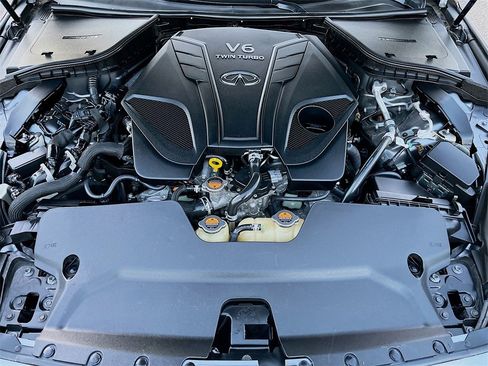 Used 2024 INFINITI Q50 Sensory image 32