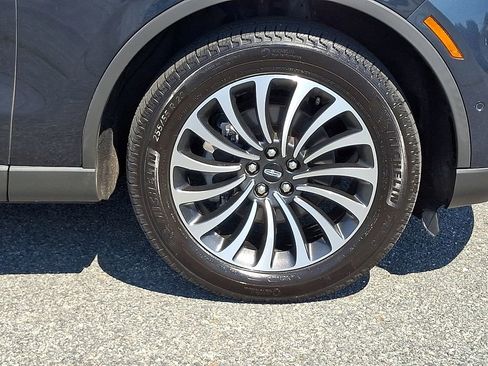 Used 2023 Lincoln Aviator Reserve w/ Equipment Group 201A AWD/4WD image 8