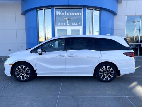 New 2026 Honda Odyssey Elite image 1