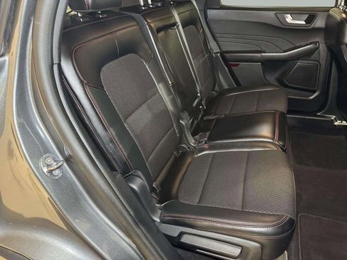 Used 2025 Ford Escape ST-Line Select image 22