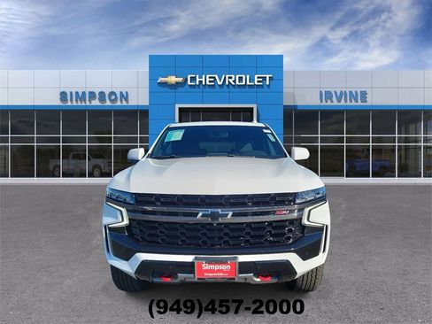 Certified 2022 Chevrolet Tahoe Z71 w/ Luxury Package image 3