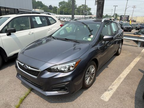 Used 2017 Subaru Impreza 2.0i Premium AWD/4WD image 5