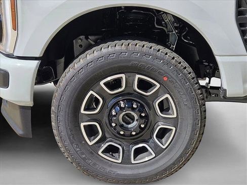 New 2026 Ford F250 Platinum image 10
