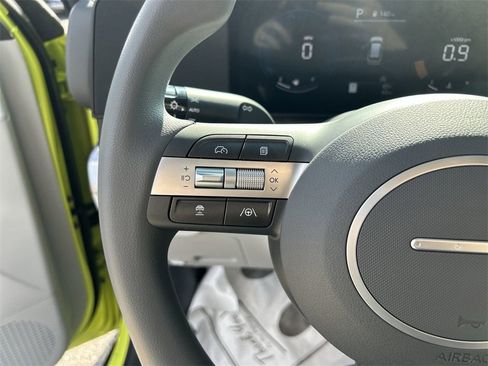 New 2026 Hyundai Kona SE image 25