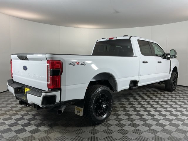 New 2026 Ford F350 XL w/ STX Appearance Package AWD/4WD image 4