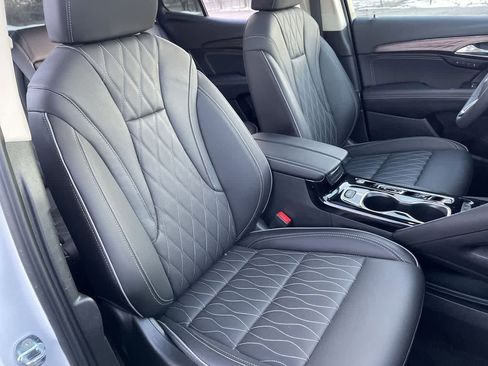 Used 2023 Buick Envision Avenir image 14