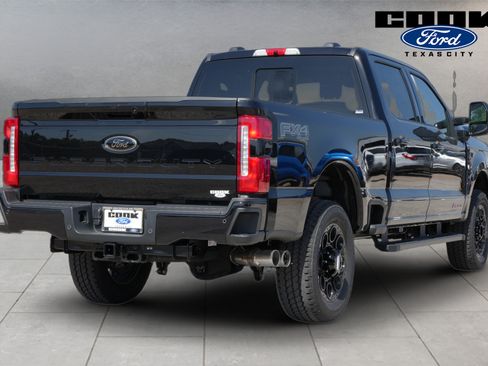 New 2026 Ford F250 Lariat w/ Black Appearance Package AWD/4WD image 4