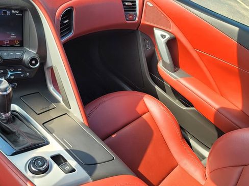 Used 2019 Chevrolet Corvette Stingray Convertible w/ 3LT Preferred Equipment Group RWD image 23