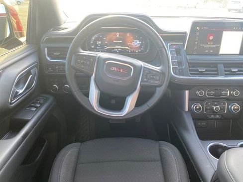 Certified 2024 GMC Yukon SLE image 7