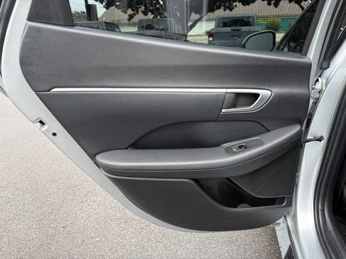 Used 2024 Hyundai Sonata SEL FWD image 15