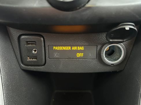 Used 2020 Chevrolet Trax LT image 25