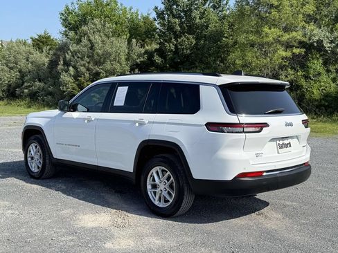Used 2023 Jeep Grand Cherokee L Laredo w/ Luxury Tech Group I AWD/4WD image 6