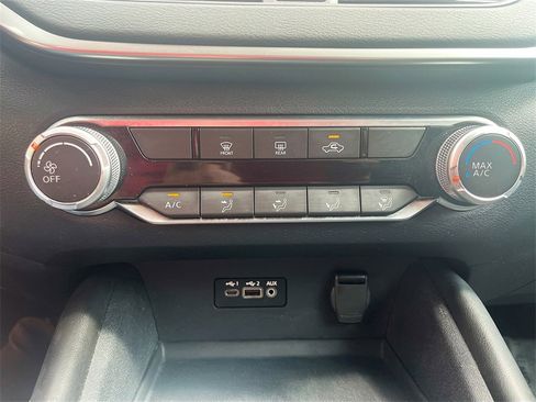 Used 2021 Nissan Altima 2.5 SR image 15