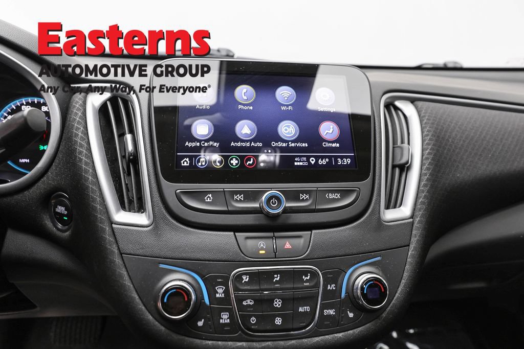 Used 2025 Chevrolet Malibu LT FWD image 14