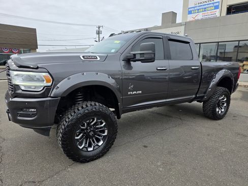 Used 2022 RAM 3500 Laramie image 3