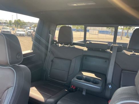 Certified 2024 GMC Sierra 2500 Denali w/ Denali Reserve Package AWD/4WD image 15