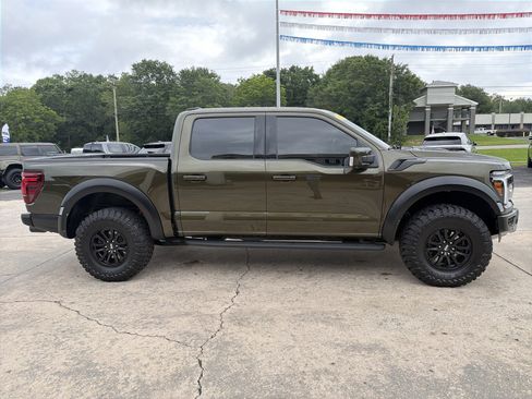 Used 2025 Ford F150 Raptor AWD/4WD image 6