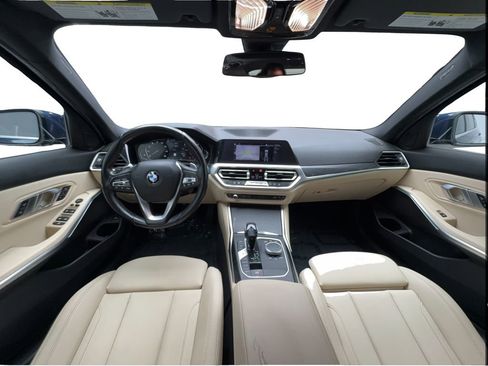 Used 2021 BMW 330i Sedan w/ Driving Assistance Package RWD image 38