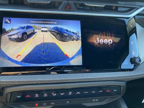 New 2026 Jeep Cherokee Laredo AWD/4WD image 10