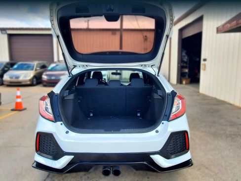 Used 2017 Honda Civic Sport image 31