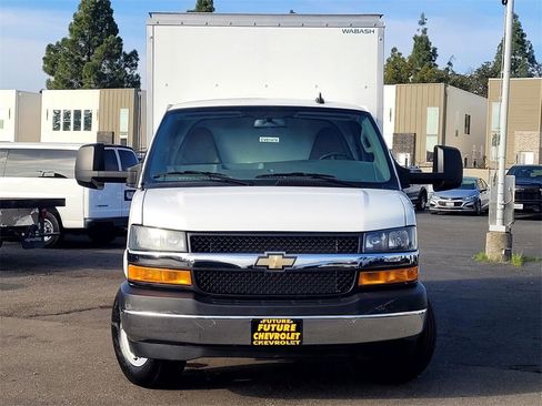 New 2024 Chevrolet Express 3500 w/ Power Convenience Package image 2