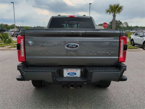 Used 2023 Ford F350 Lariat w/ Sport Appearance Package image 5