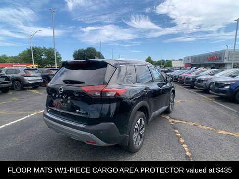 Used 2023 Nissan Rogue SV w/ SV Premium B Package AWD/4WD image 3