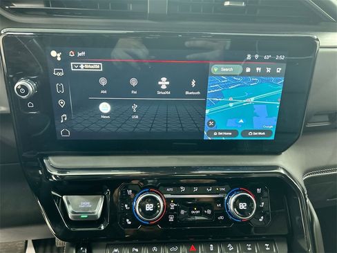 Used 2023 GMC Sierra 1500 AT4X image 14