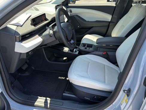Used 2025 Ford Mustang Mach-E Premium w/ Interior Protection Package RWD image 10