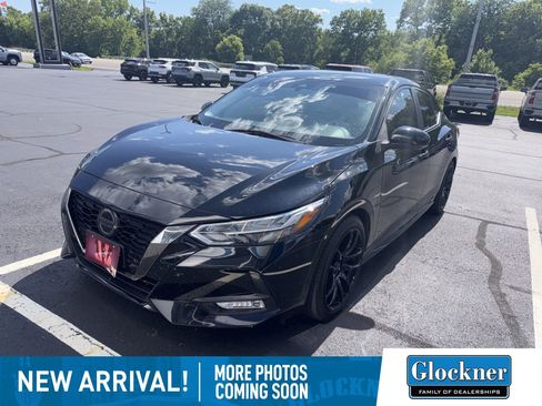 Used 2021 Nissan Sentra SR FWD image 1