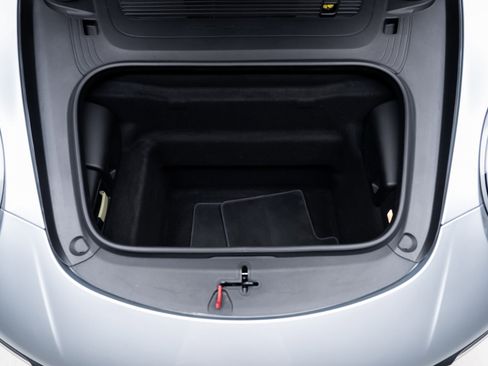 Used 2017 Porsche 911 Turbo image 77