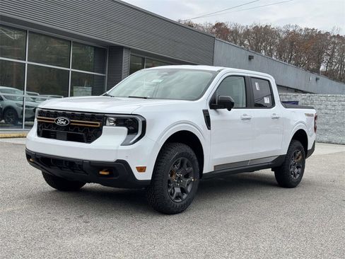 New 2025 Ford Maverick Tremor image 22