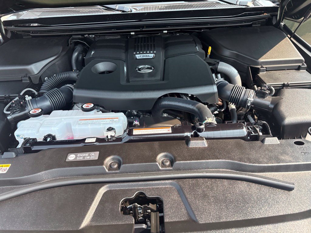 Certified 2026 Lexus GX 550 AWD/4WD image 11