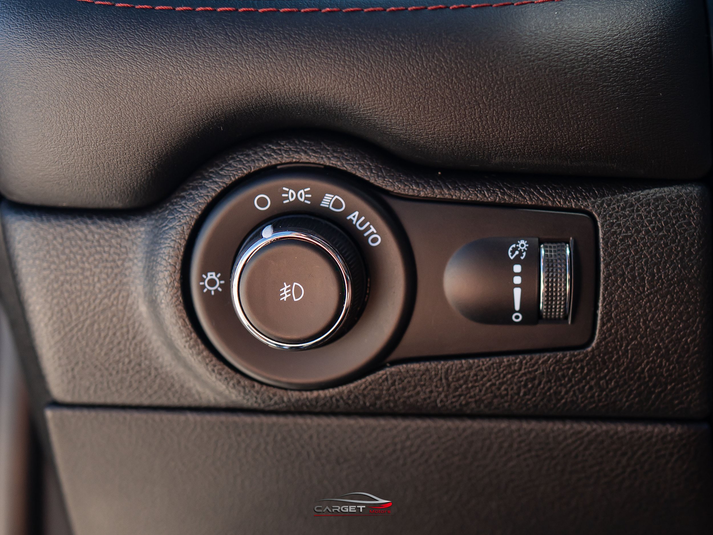 Used 2023 Dodge Durango R/T AWD/4WD image 40