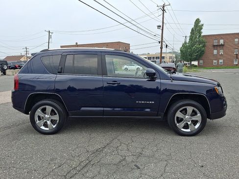 Used 2014 Jeep Compass Latitude FWD image 7