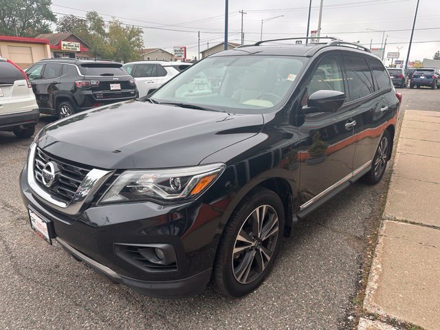 Used 2018 Nissan Pathfinder Platinum w/ Cargo Package AWD/4WD image 3