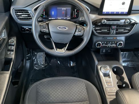 Used 2024 Ford Escape Active AWD/4WD image 22